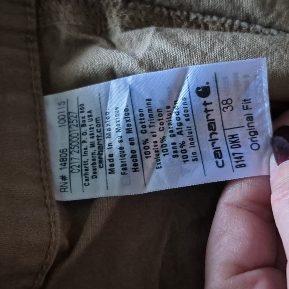 Carhartt  Original  Fit Tan Shorts Sz.38 - Picture 2 of 4